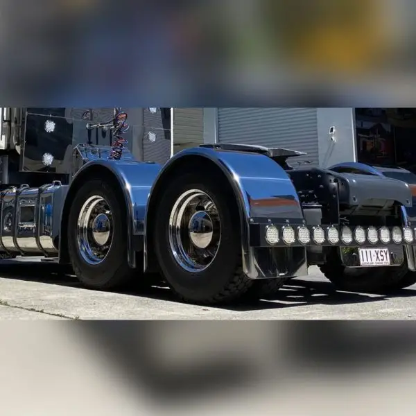 SINGLE-FENDER-LOW-RIDER-FOR-TRUCKS-SUITS-22.5-RIM-(LR2451)-2.1
